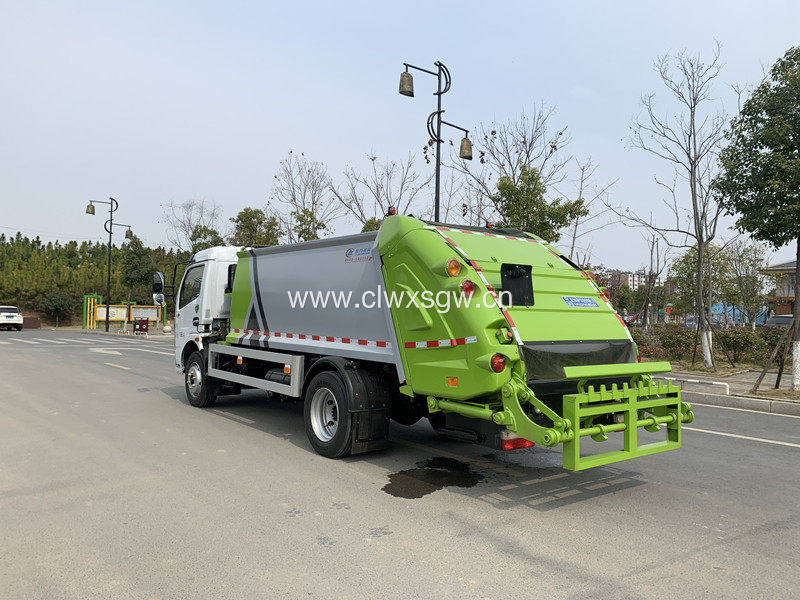 东风大多利卡8方后装压缩垃圾车
