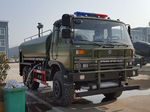 东风六驱越野11吨洒水车