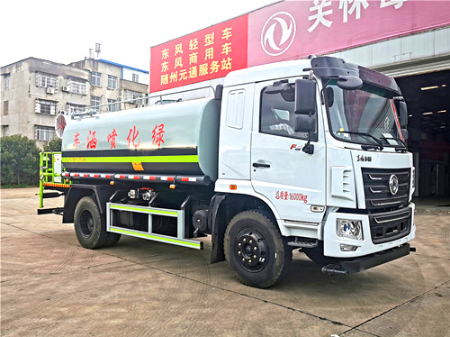 东风F5国六12吨30米雾炮车